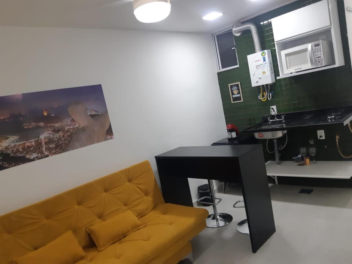 Lev - Apto Beira-mar - Posto 2 - Copacabana Apartment